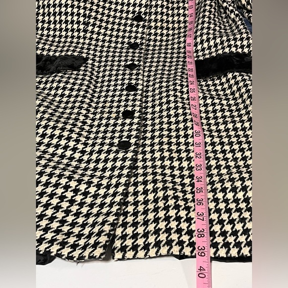 John Roberts classic black cream checkered coat size 14 - Picture 8 of 10
